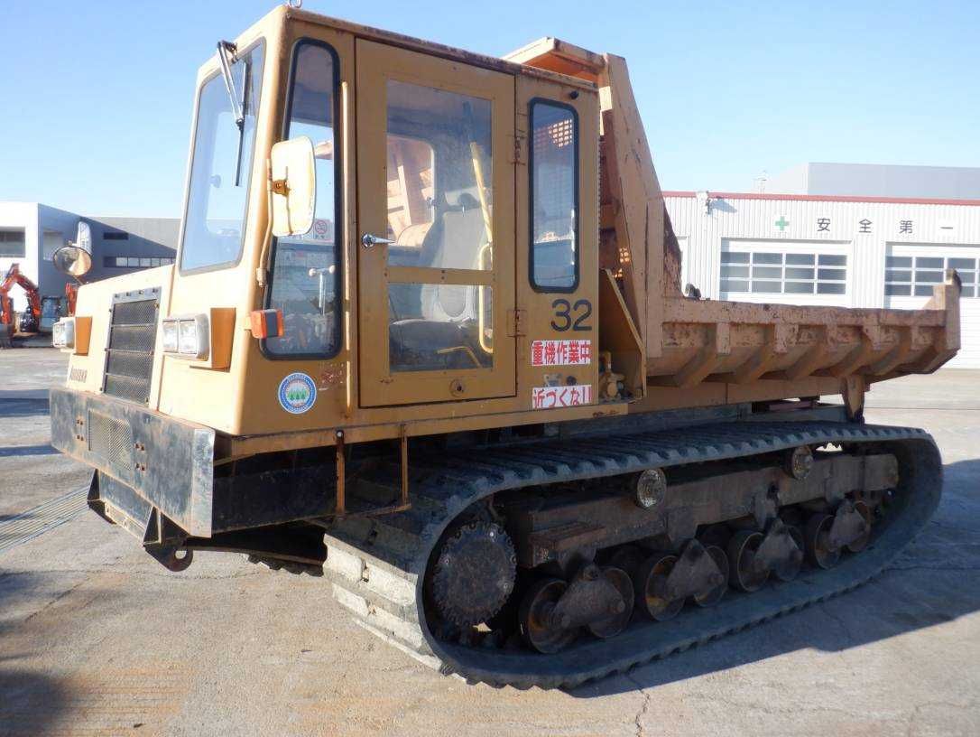 Самоскид гусеничний MOROOKA MST-2200V.